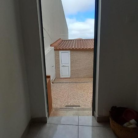 Alvito Guest House - Comfortable Room With Private Bathroom Lisboa 外观 照片