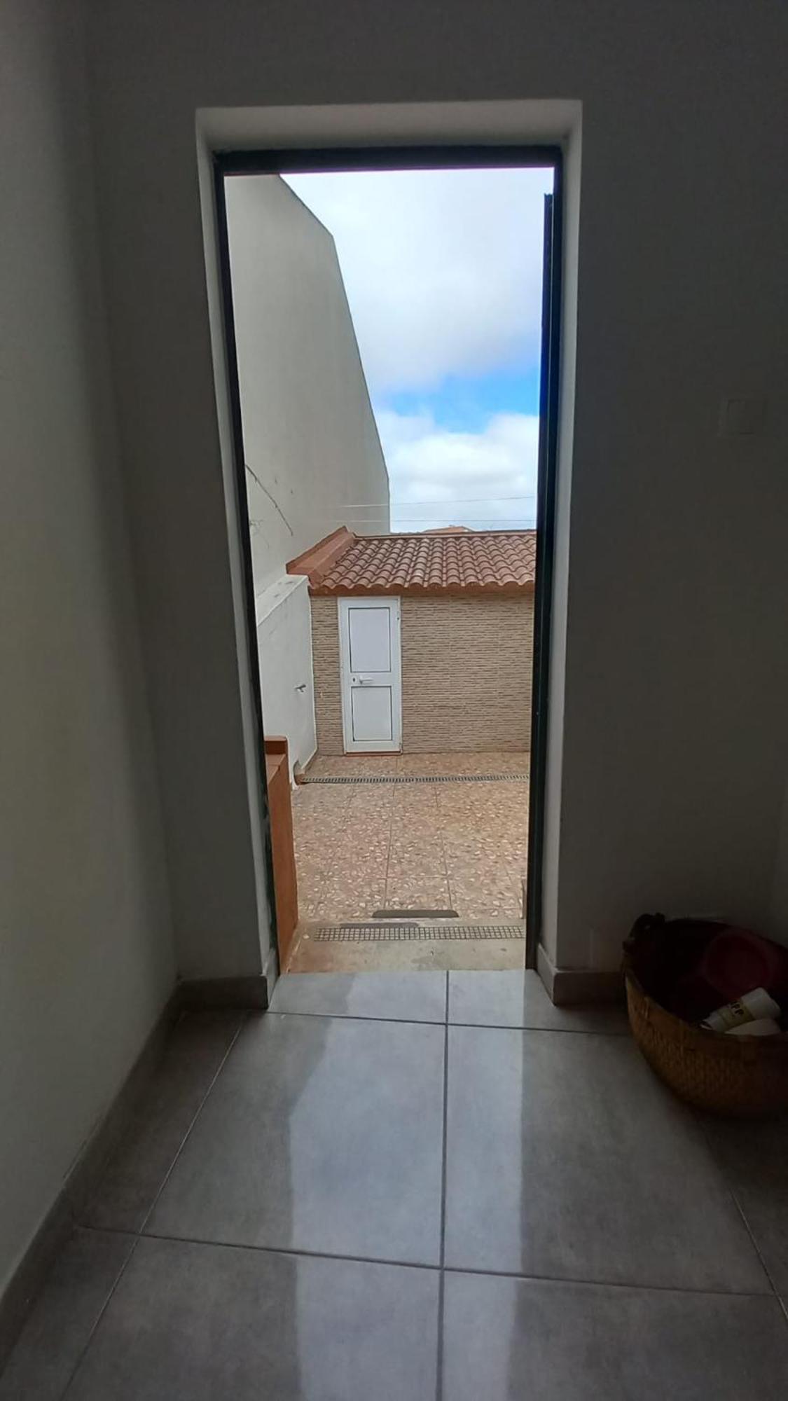 Alvito Guest House - Comfortable Room With Private Bathroom Lisboa 外观 照片