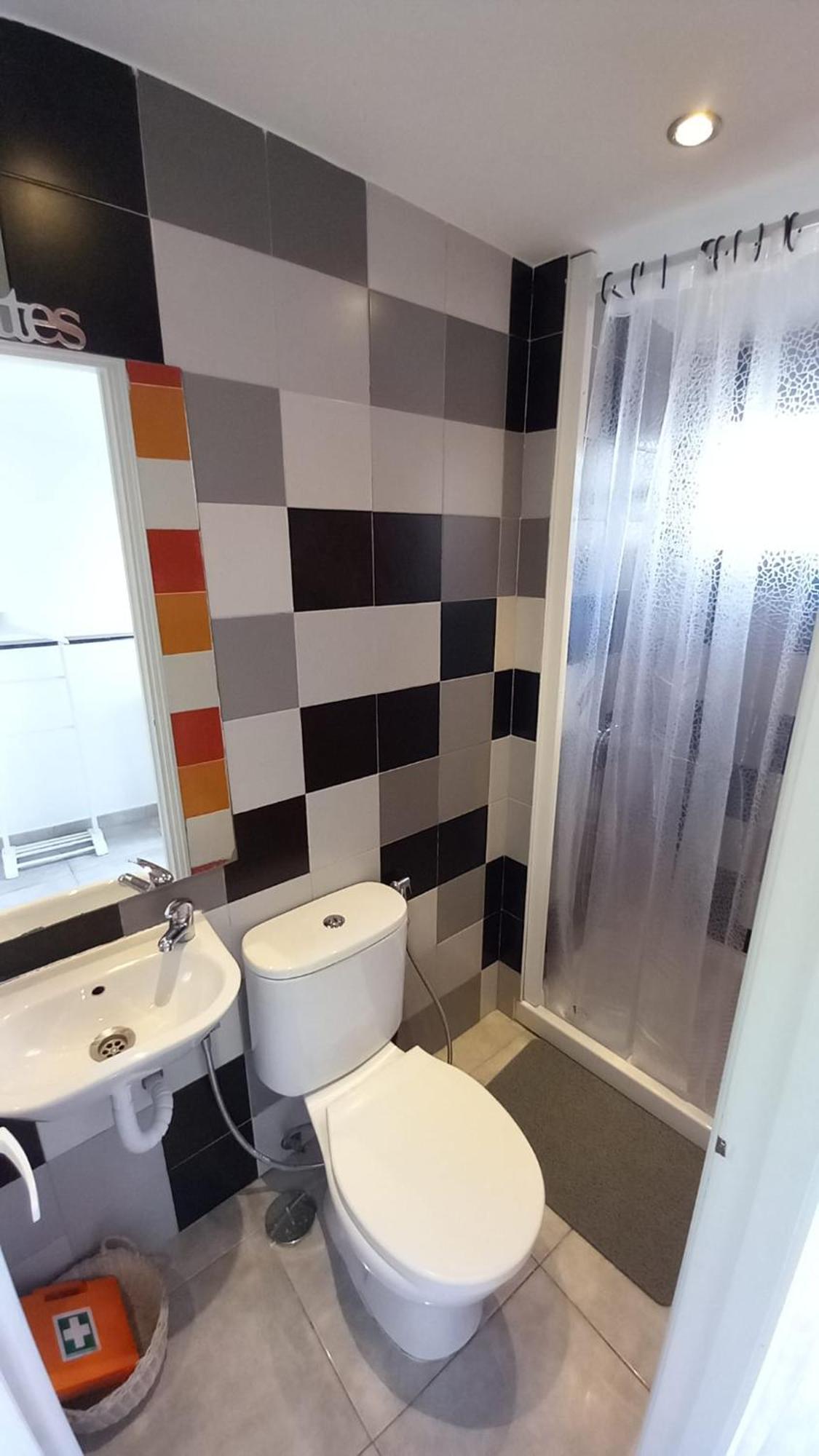 Alvito Guest House - Comfortable Room With Private Bathroom Lisboa 外观 照片